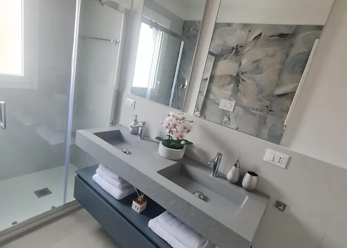 Nel Sole Business Apartment *