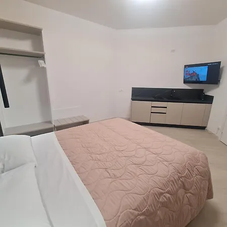 Nel Sole Business Apartman *